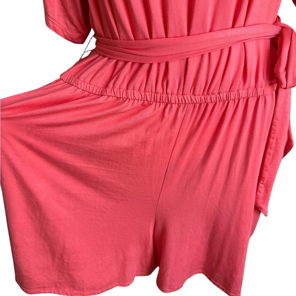 Torrid Coral Supersoft Elbow Sleeve Lace Shoulder Romper Size 2X 18/20 NWT - Picture 17 of 17